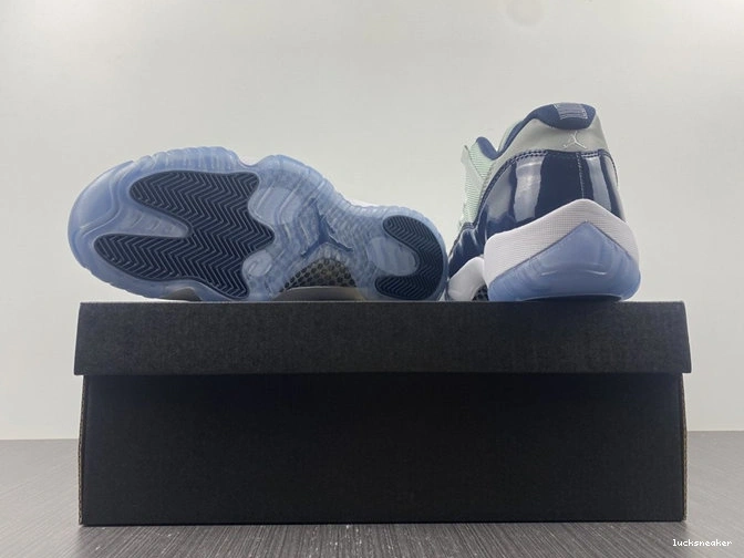 Rep LUCY Georgetown 4110 528895- 11 Retro Sporty Jordan Low 1029